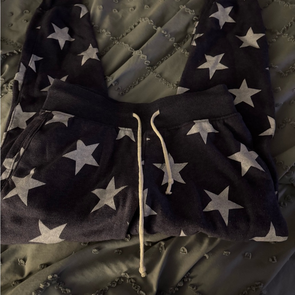 Alternative Black Star Patterned Cropped Pants - image 2